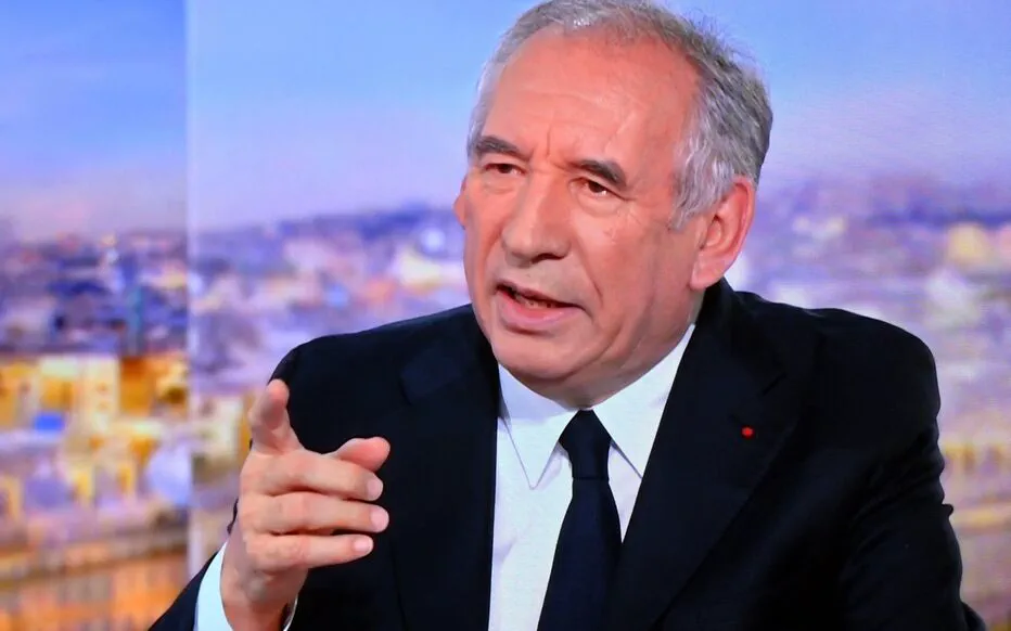 Macron et le défi de la confiance