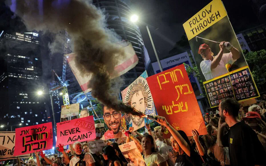 Manifestation massive à Tel-Aviv pour exiger le retour des otages de Gaza