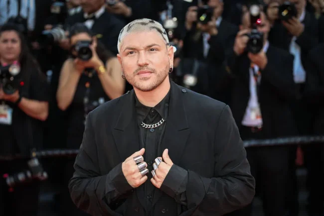 Mosimann : le mixeur musical qui crée des chansons à partir de refrains, de voix et de sons