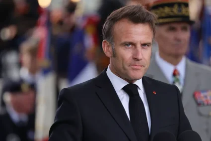 Tension France-Algérie : Emmanuel Macron durcit le ton