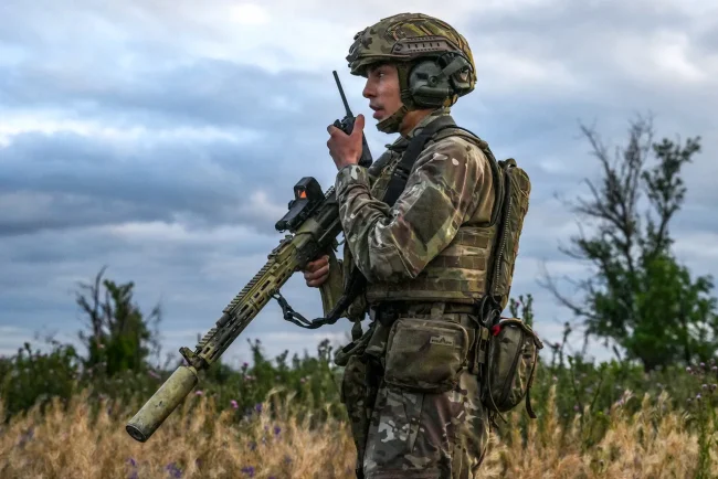 Tirs automatiques et explosions à Belgorod : les militaires russes encerclent la ville
