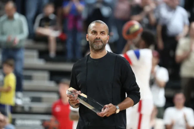 Tony Parker, ancien joueur de basket-ball et nouveau coach : un changement de carrière inattendu