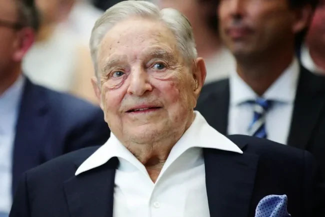 Trump cible George Soros et sa famille en vertu de la loi RICO