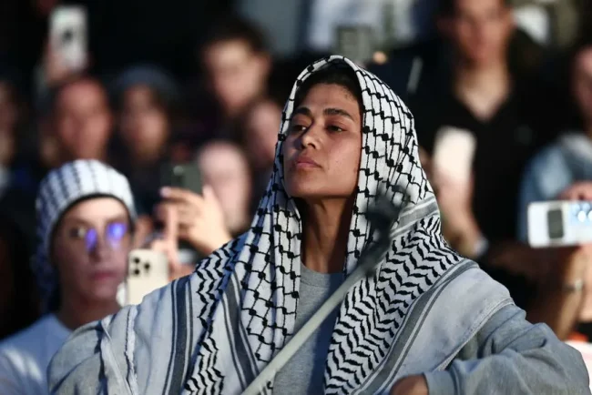 Une décision controversée attend l'ULB : valider ou non le choix de Rima Hassan pour la promotion sortante en droit et criminologie