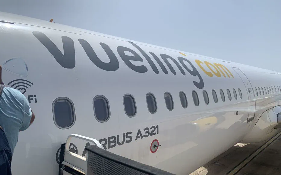 Une jeune femme juive française parle de son expérience pendant un vol avec Vueling