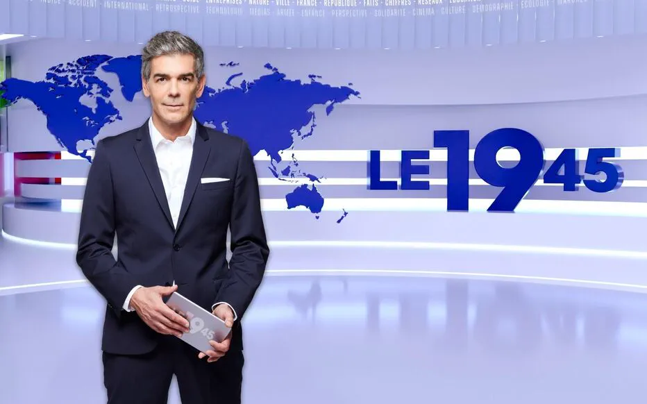 Xavier de Moulins, le présentateur du 19.45, se souvient avec nostalgie de ses débuts