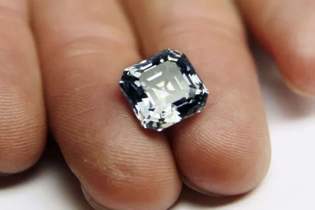 Deux adolescents interpellés à la gare de Lyon avec un butin de bijoux