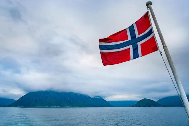 Drones mystérieux au-dessus de la Norvège et de la Suède : une enquête en cours