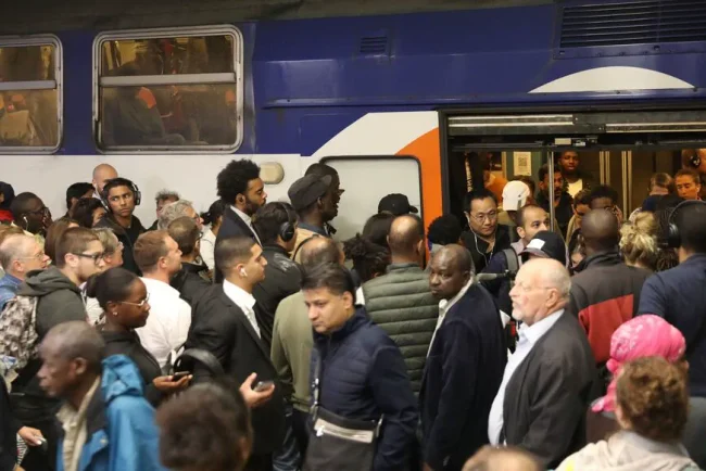 France : un mercredi agité en perspective avec un appel à bloquer le pays