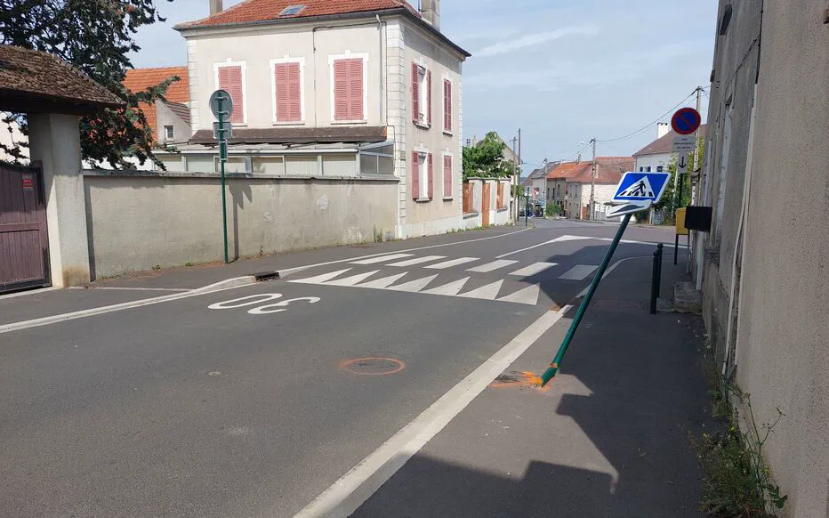 Identifié grâce à la vidéosurveillance : un conducteur recherché pour un accident impliquant une personne âgée est finalement arrêté