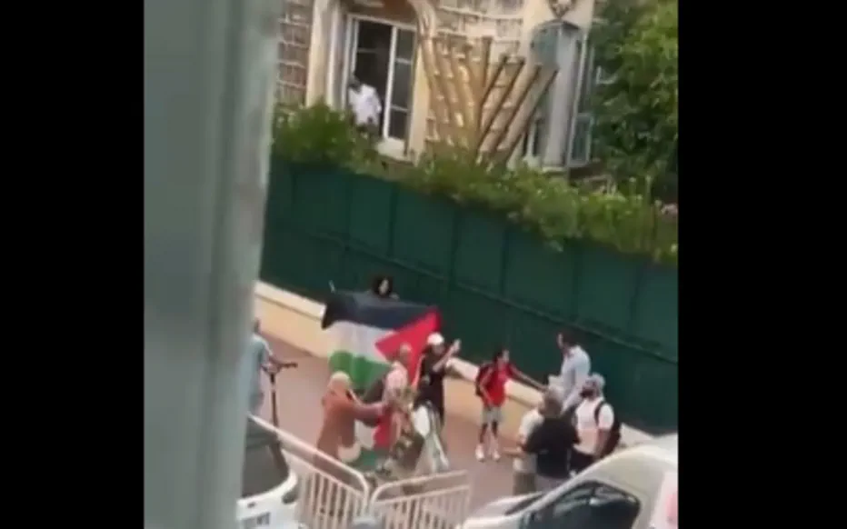 Intrusion choquante de militants pro-palestiniens dans une synagogue à Nice