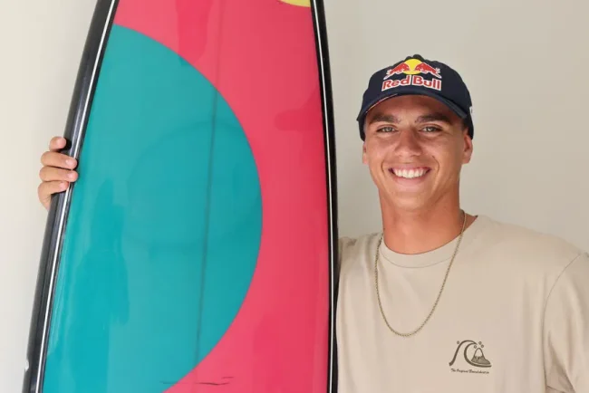 Kauli Vaast, vice-champion du monde de surf
