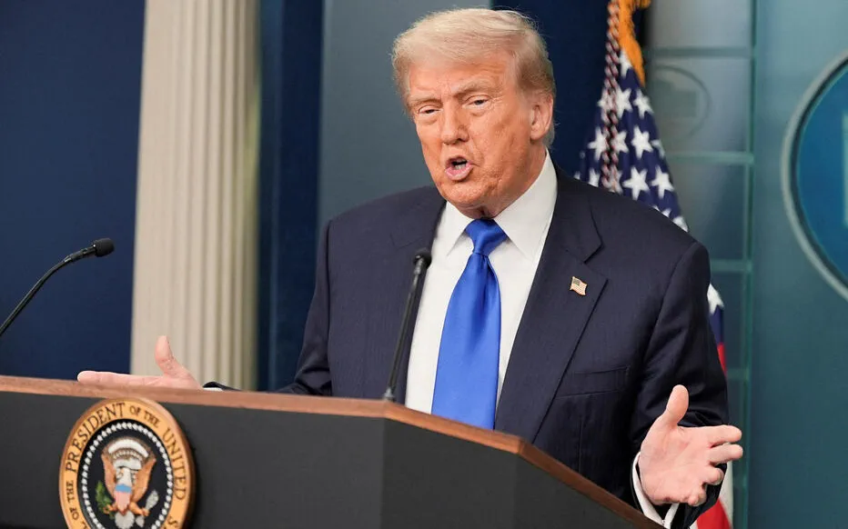 La décision controversée de la Cour suprême concernant l'aide internationale de Trump