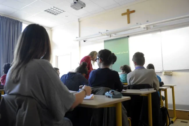 La prière en classe : un choix personnel selon le Spelc