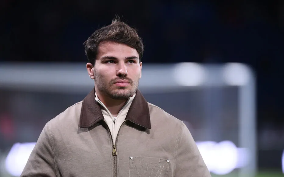 Le demi de mêlée Antoine Dupont vise un retour à la compétition en novembre ou décembre