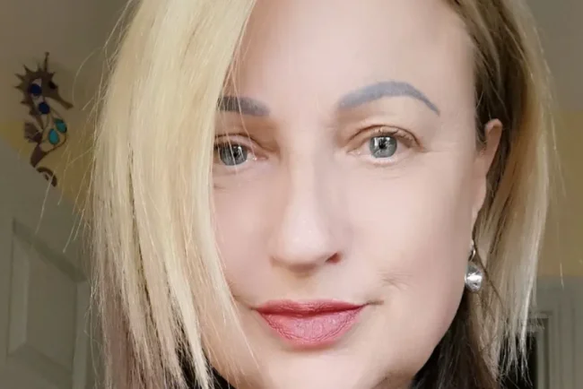 Le secret sombre de Maureen Slough : une fille découvre la vérité derrière les adieux secrets de sa mère