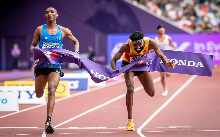 Le Tanzanien Alphonce Felix Simbu remporte le marathon des Championnats du monde d'athlétisme à Tokyo