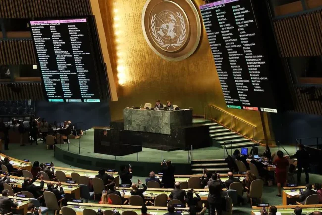 Les autorités américaines démantèlent un réseau de cartes SIM menaçant les télécommunications à New York avant l'Assemblée générale de l'ONU