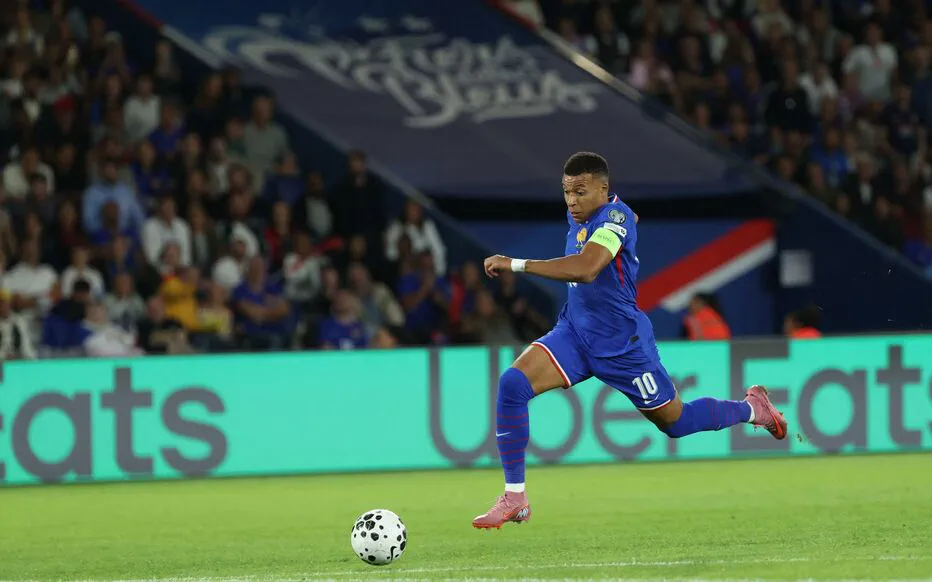 Les Bleus vers 2026 : une qualification en demi-teinte