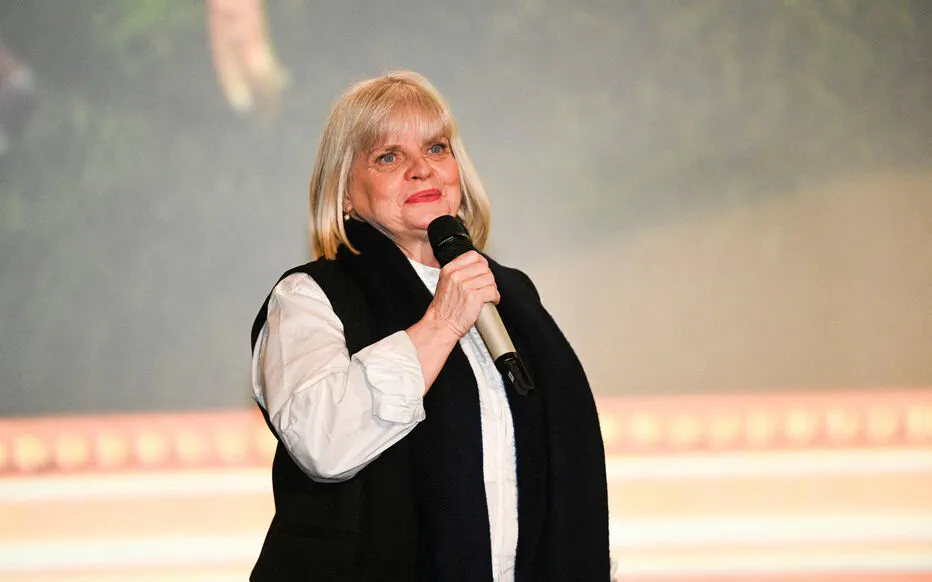 Les charges s'accumulent contre le chauffeur VTC d'Isabelle Nanty