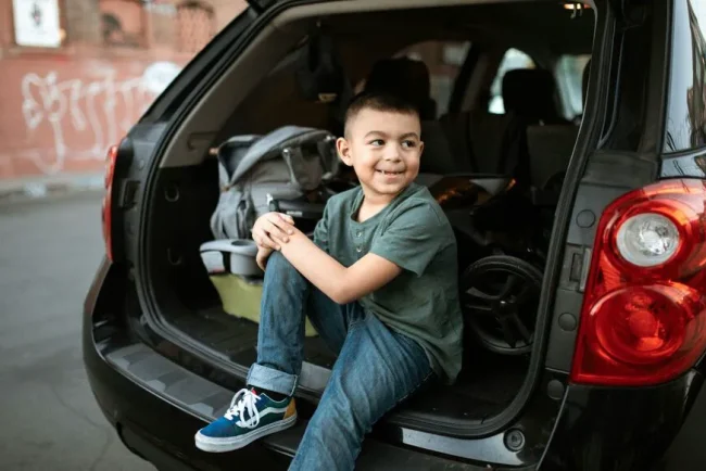 Les enfants plus grands peuvent encore bénéficier de la sécurité d'un réhausseur : le Osann Boost