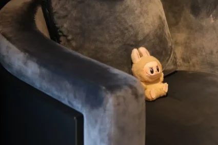 Les Labubu, ces petites figurines qui ont conquis le monde de la K-pop et de la mode