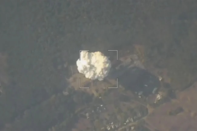 Les soldats russes contrôlent l'espace aérien au-dessus de Kupiansk et travaillent sur des cibles clairement désignées