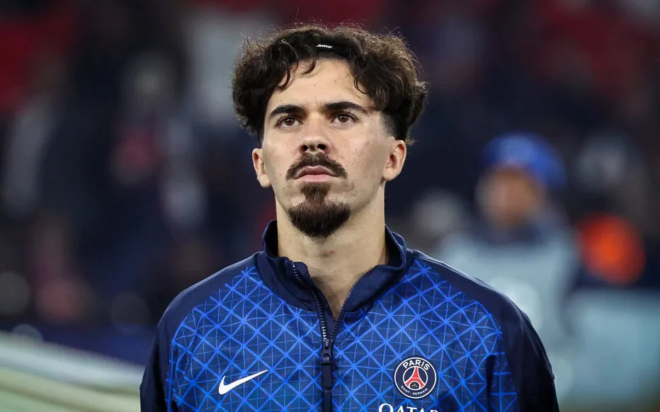 Vitinha, le milieu de terrain portugais du PSG, joueur du mois pour les reporters du Parisien