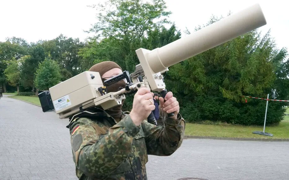 Vols de drones: plusieurs pays européens signalent des intrusions et menacent d'abattre les appareils