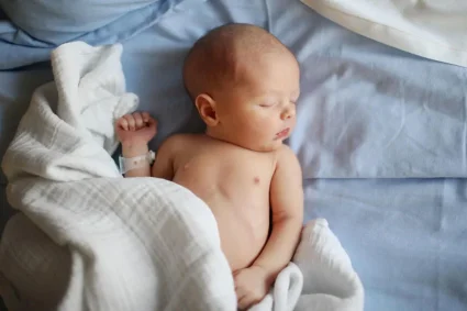 Doubles naissances : comment les Français préparent l’arrivée de leur bébé à l’automne