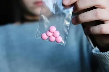 Opération antidrogue à la gare de Lyon : un chien renifleur efficace