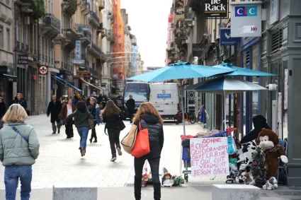 Désinformation dans les médias locaux : la Metropolis de Lyon dément les rumeurs de piétonisation de la rue du Président-Édouard-Herriot
