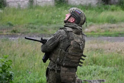 Les bombardements russes en Ukraine : des risques pour les communautés