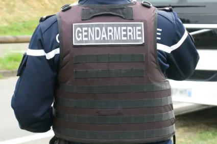 Rave clandestine en Normandie : une fête sauvage malgré l’interdiction