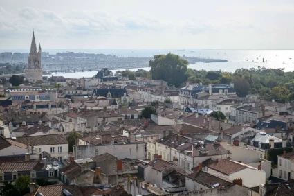 Gorge tranchée : une mort violente à La Rochelle