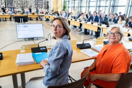 Défis financiers : le gouvernement français se concentre sur la sécurité sociale