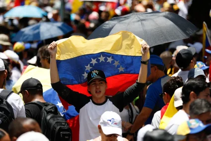 Le Pentagone dévoile ses plans pour l’hémisphère ouest, tandis que Trump reste vague sur le Venezuela.