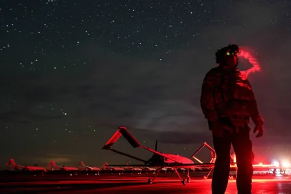 Attaque ukrainienne sur les réservoirs de carburant de Voronezh : Gusev confirme une chute de drone armé